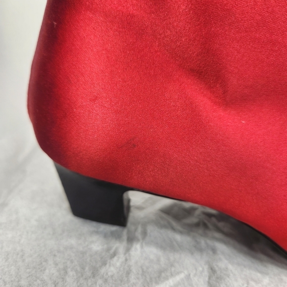Yves Saint Laurent Rare Vintage Red Satin Freida Leather Ankle Boots Size 7.5M - Picture 6 of 13